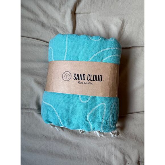 Sand Cloud Towel – Large | Sea Turtle Design | New with Tags - Picture 1 of 6